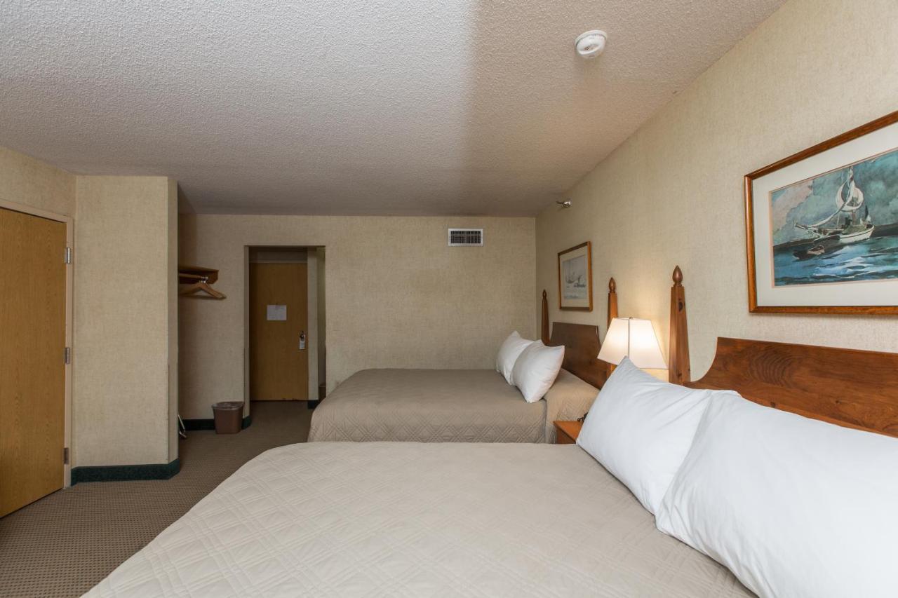 Double Queen Room