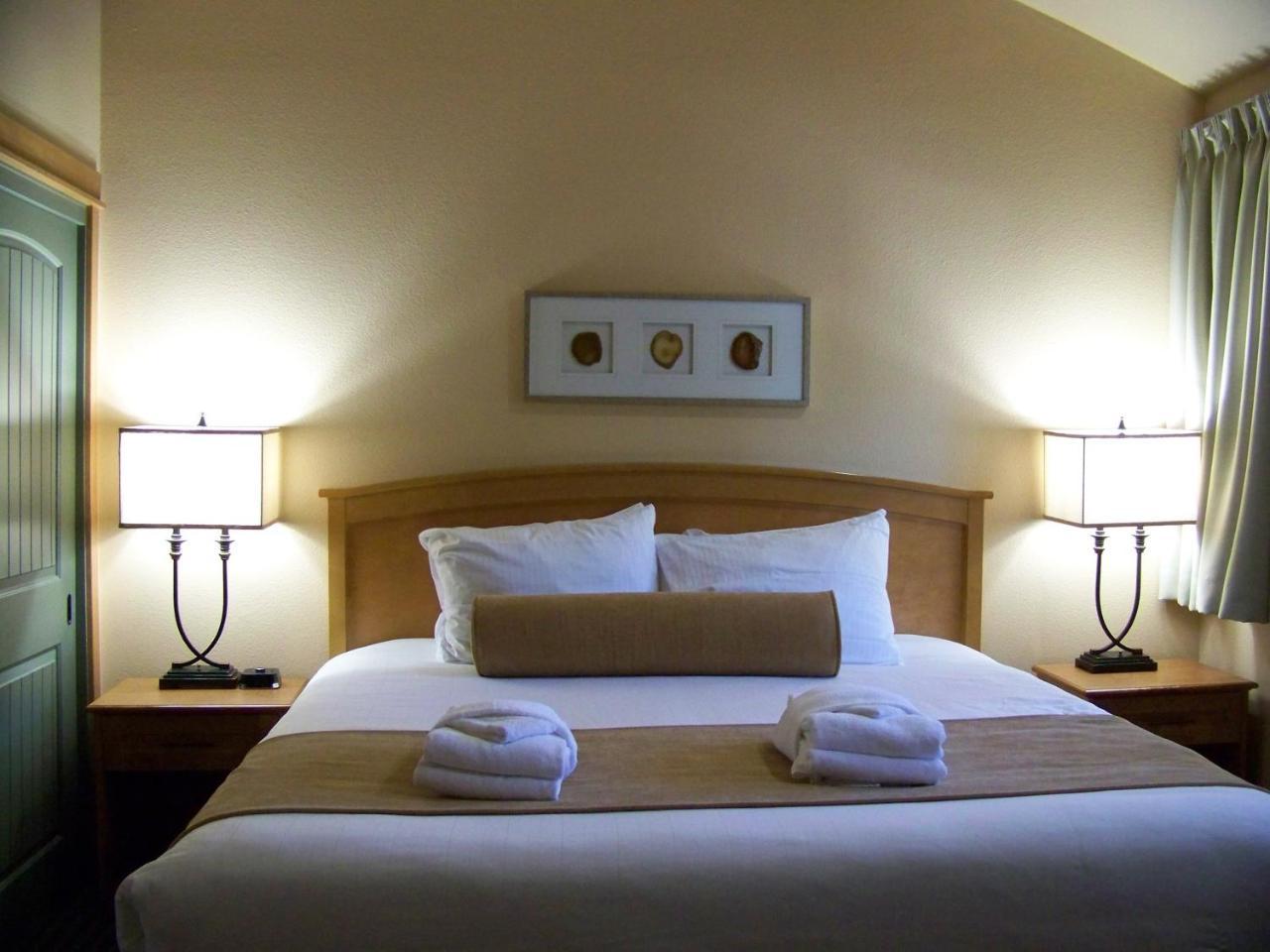 Deluxe Room 1 Bedroom