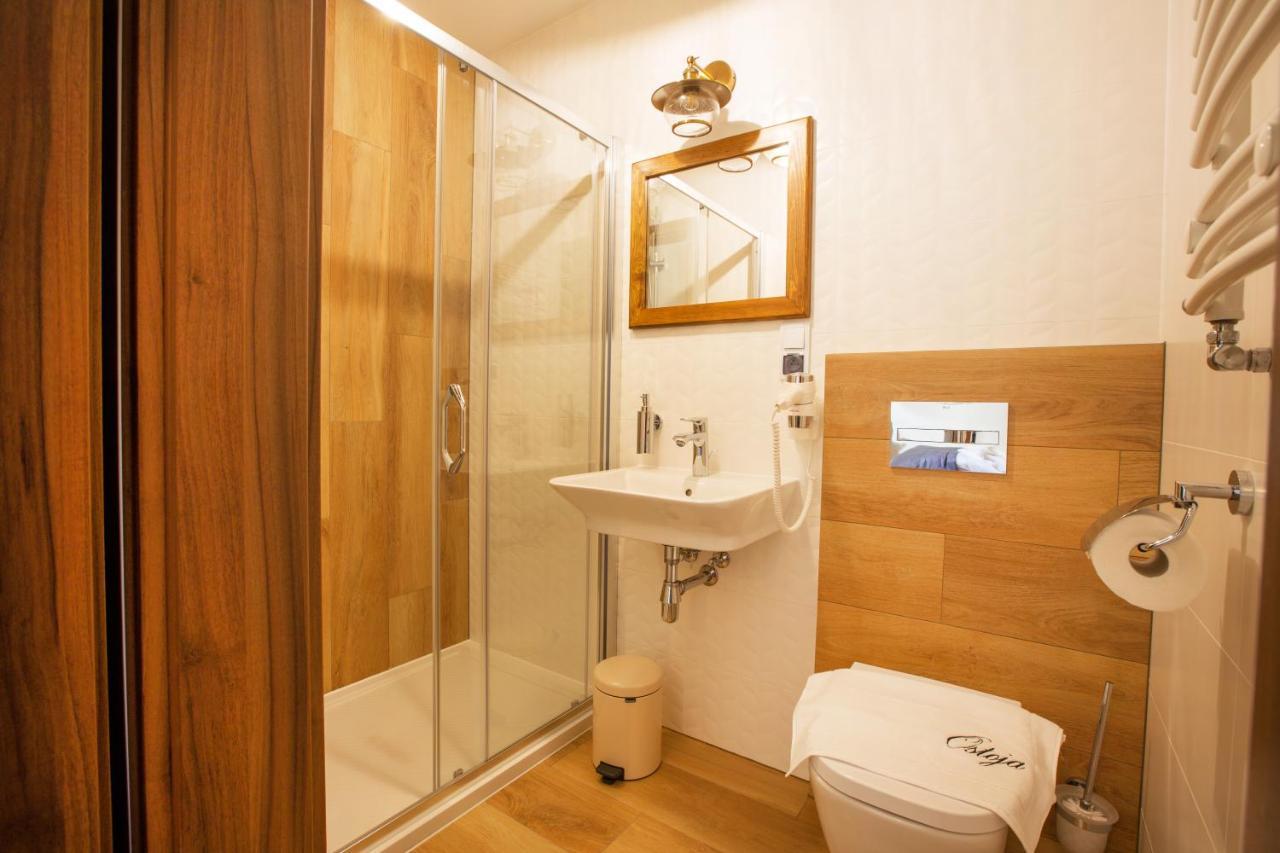 Pokój Dwuosobowy z balkonem