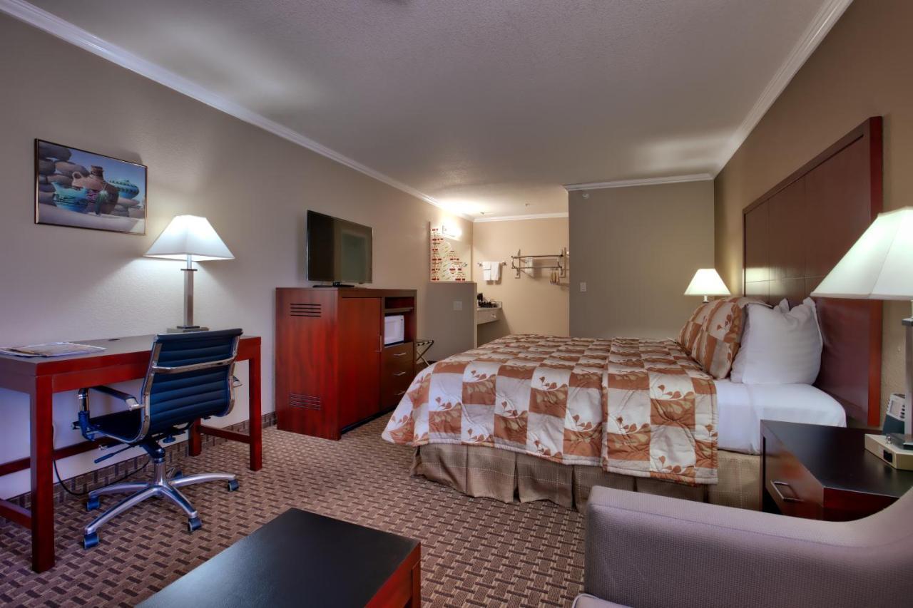 King Room Mountain View