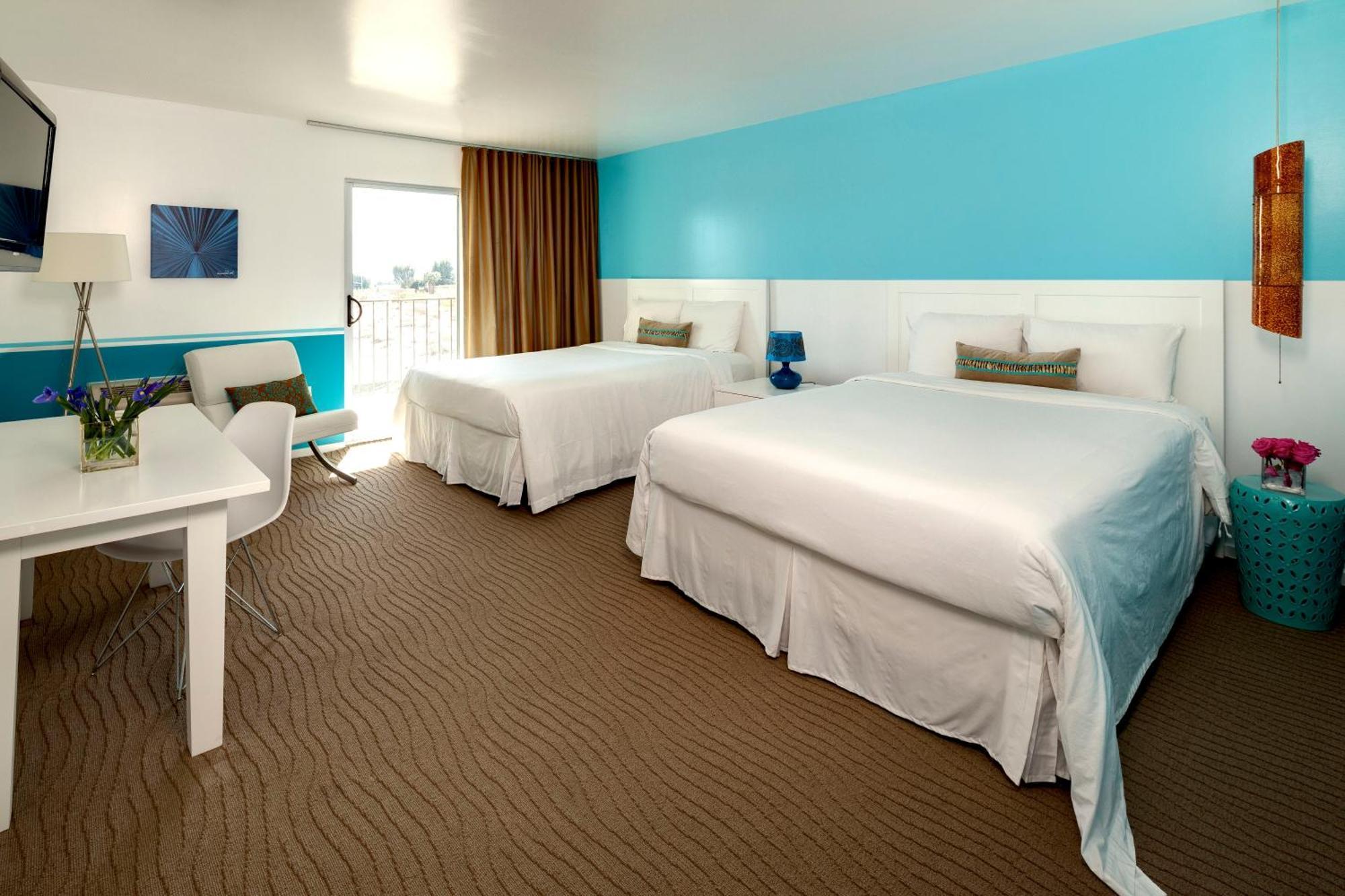 Queen Room Two Queen Beds