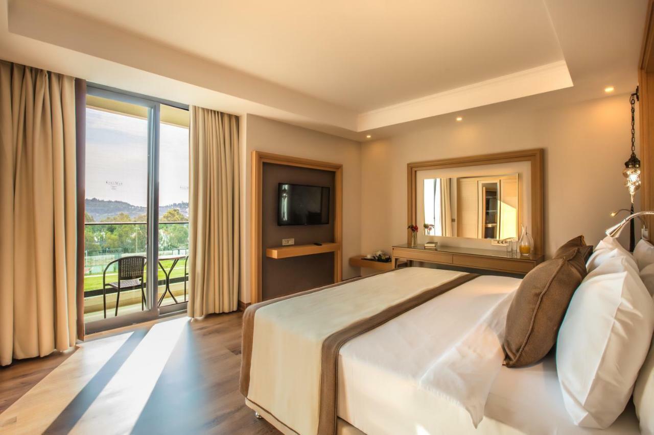 Apartament typu Suite z widokiem na ogród (2 osoby dorosłe + 3 dzieci)