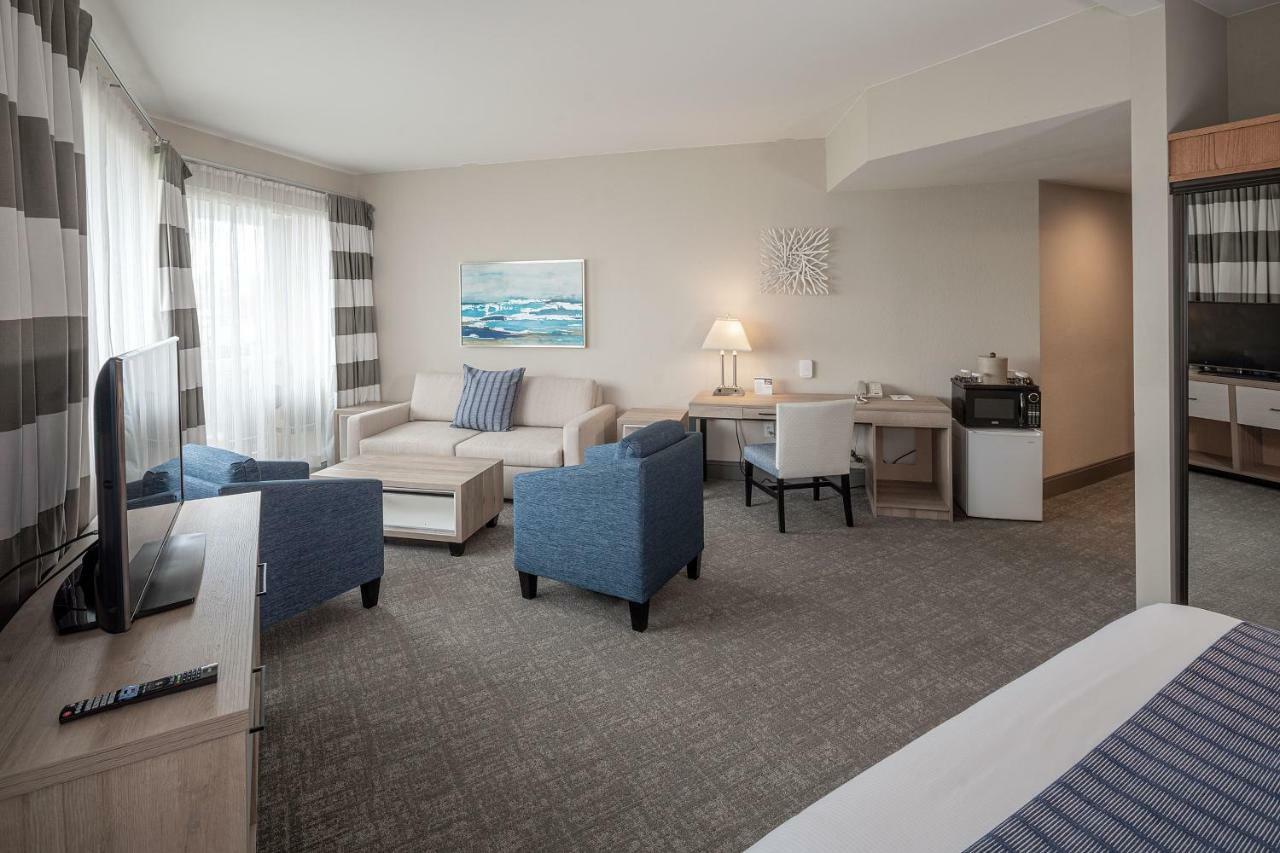 Partial View Executive Suite