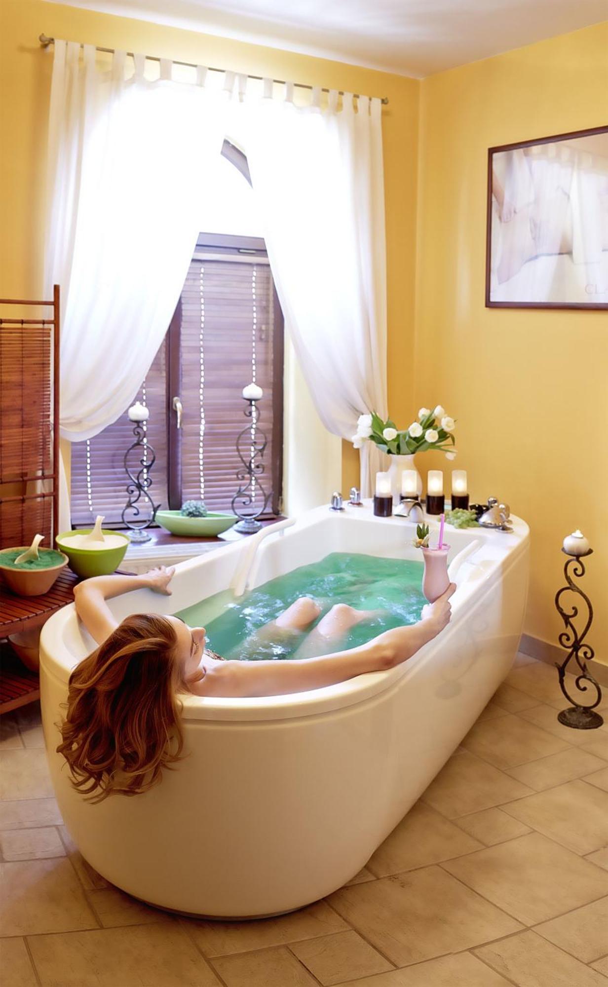 Pokój Dwuosobowy typu Economy z pakietem spa