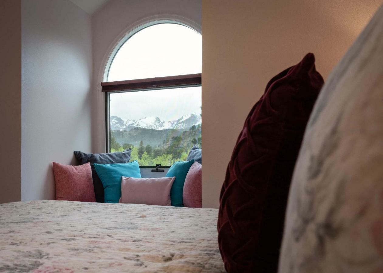 Junior Suite Mountain View