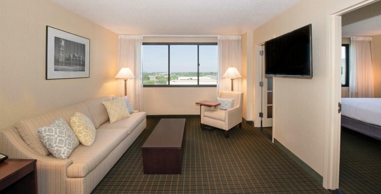Premium Suite