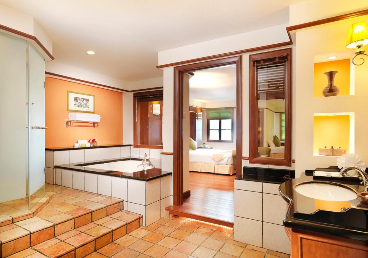 Premium Tower Room