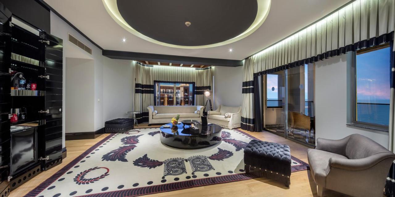 Apartament typu Premium Suite z wanną z hydromasażem