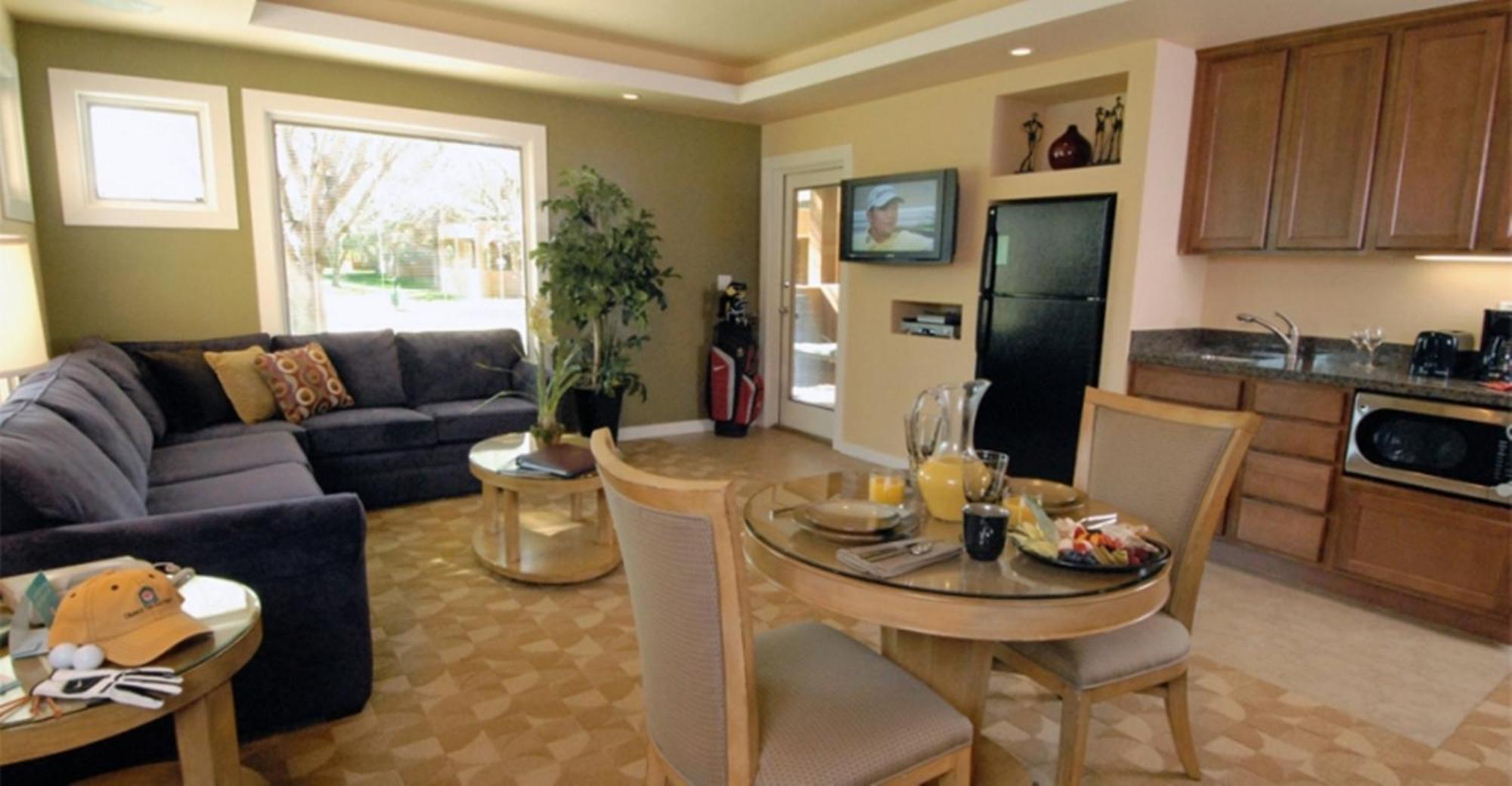 One-Bedroom Suite