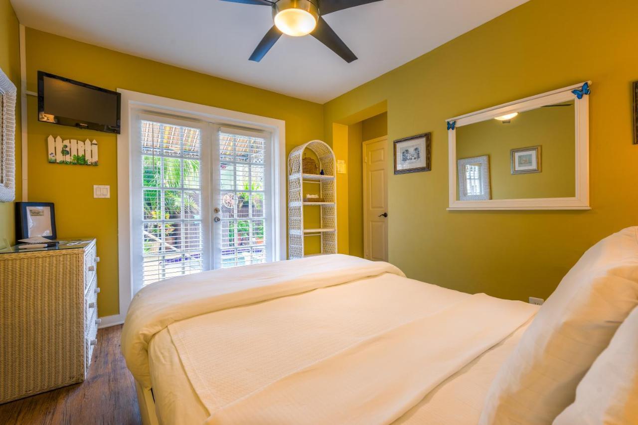 Deluxe Queen Room Garden View