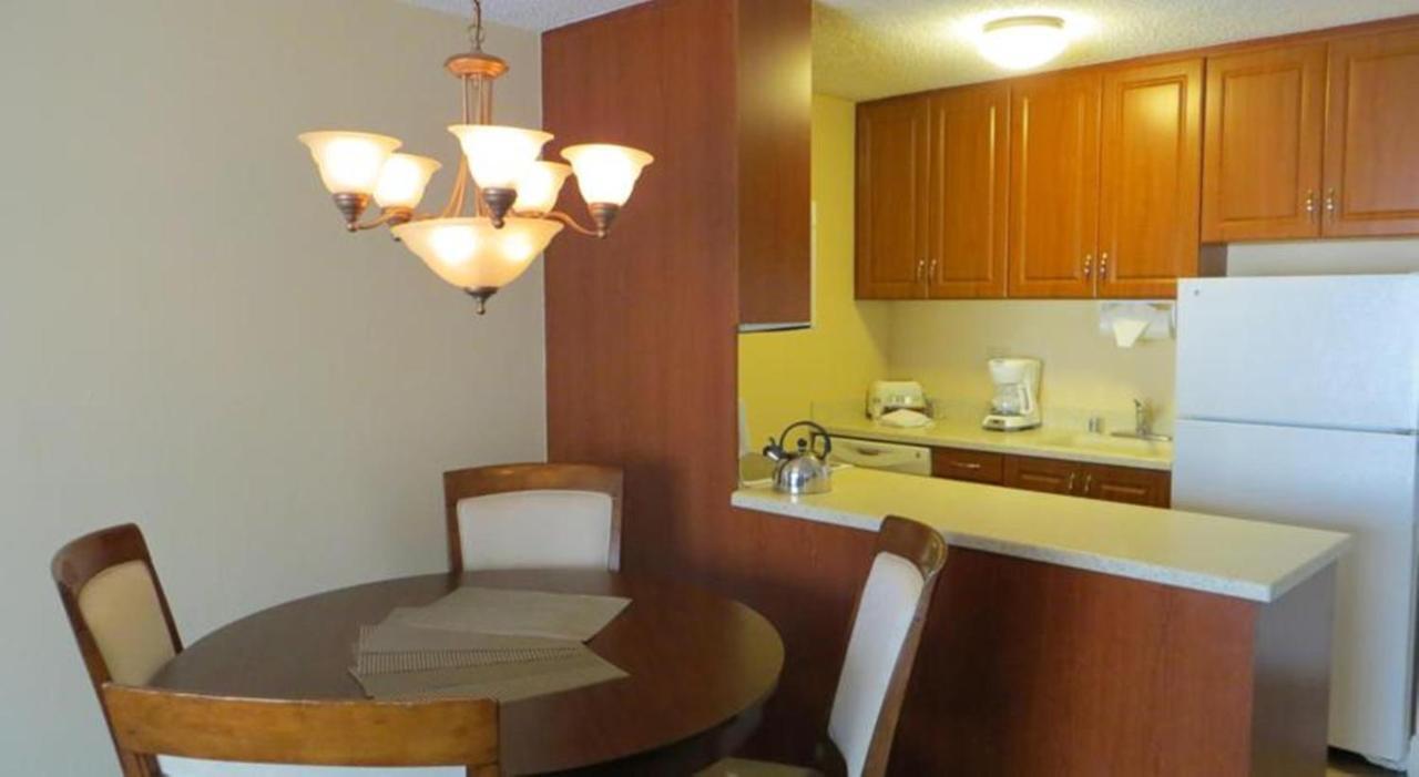One-Bedroom Apartment NO RESORT FEE