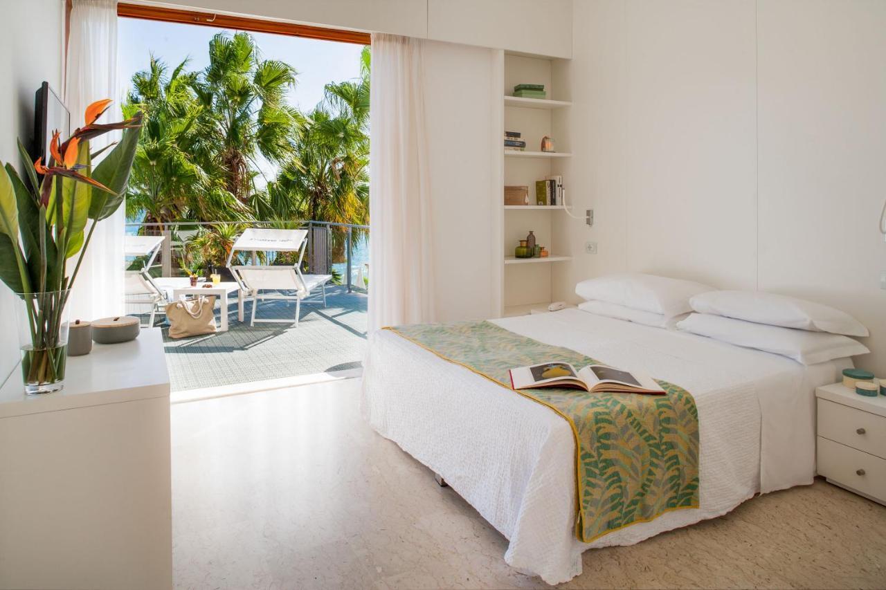 Triple Room Sea View