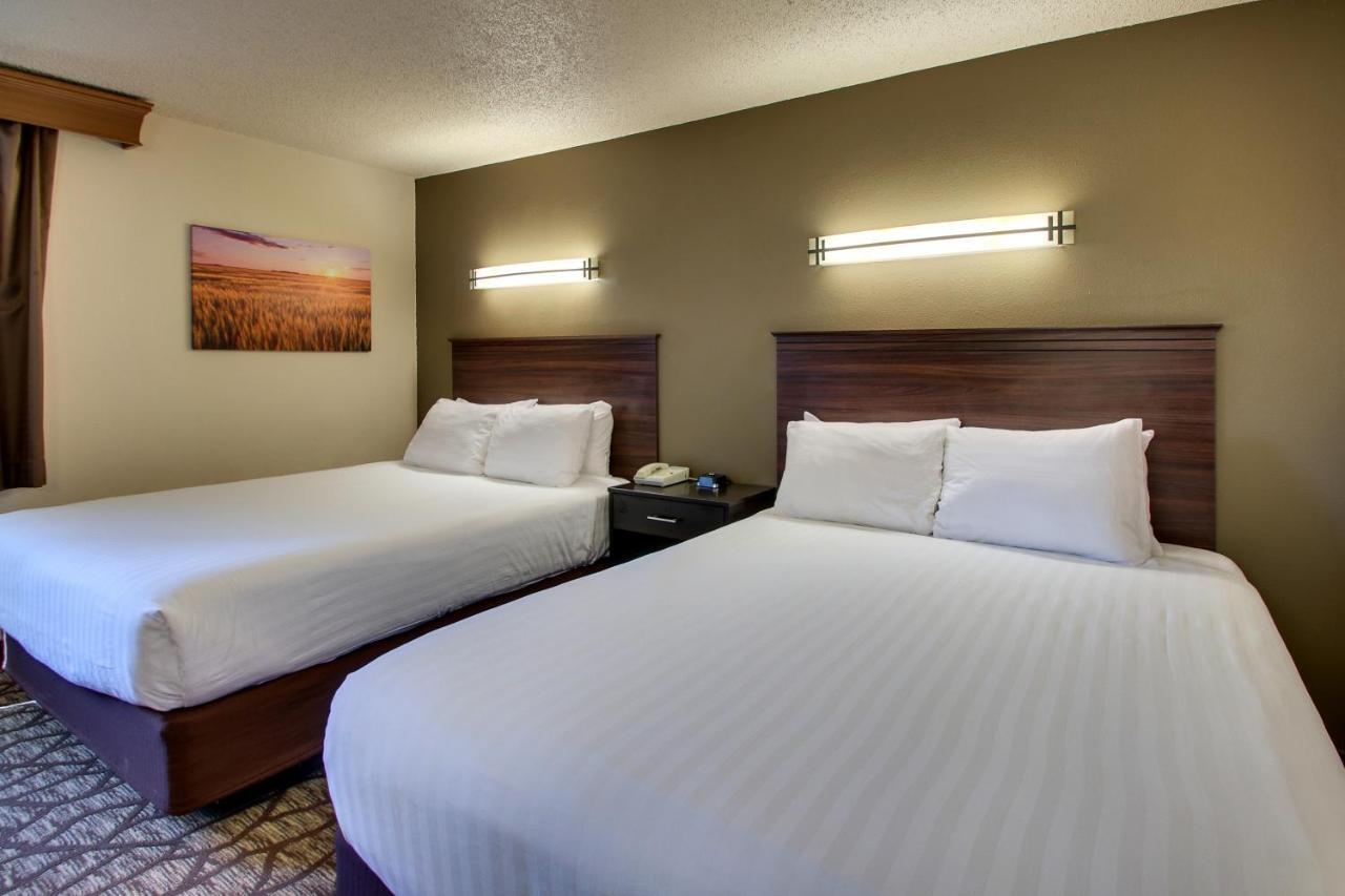 Queen Room Two Queen Beds Disability Access