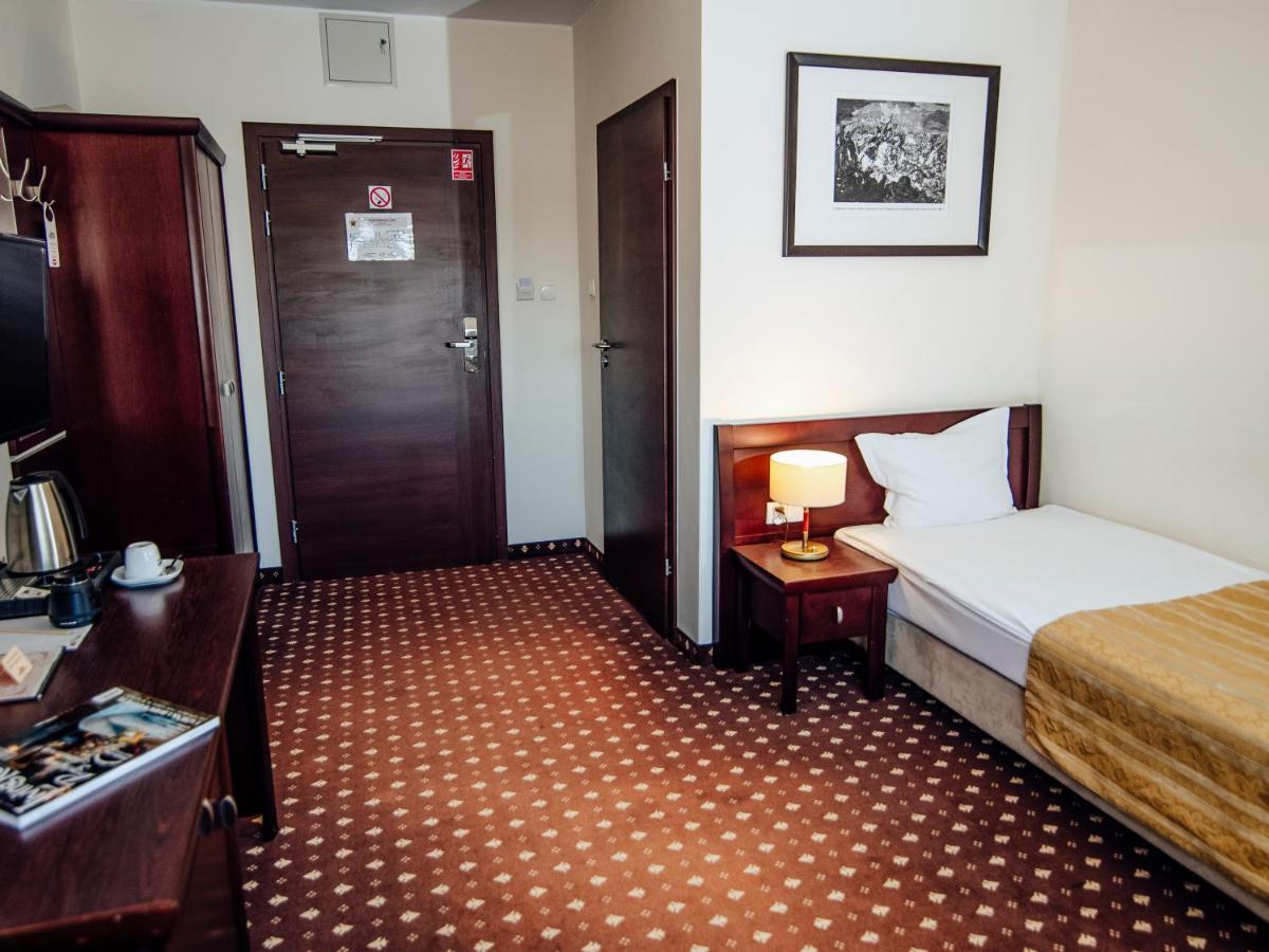 Pokój jednoosobowy – Hotel Rycerski