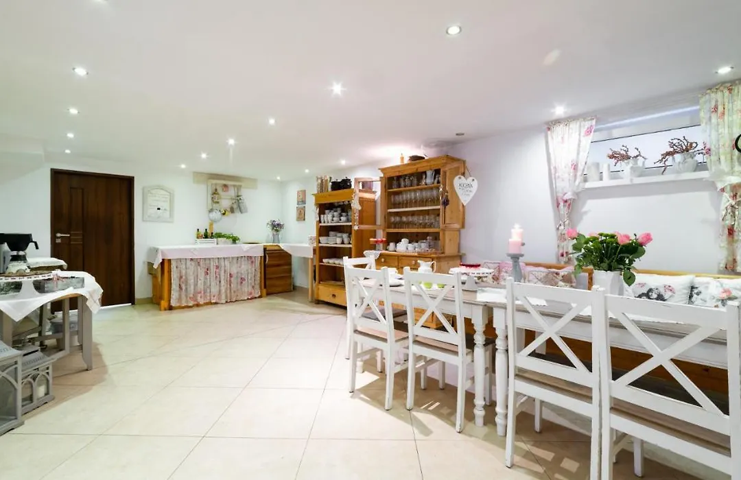 Willa Izbica Karpacz Parking, Jacuzzi, Sauna Gratis-1