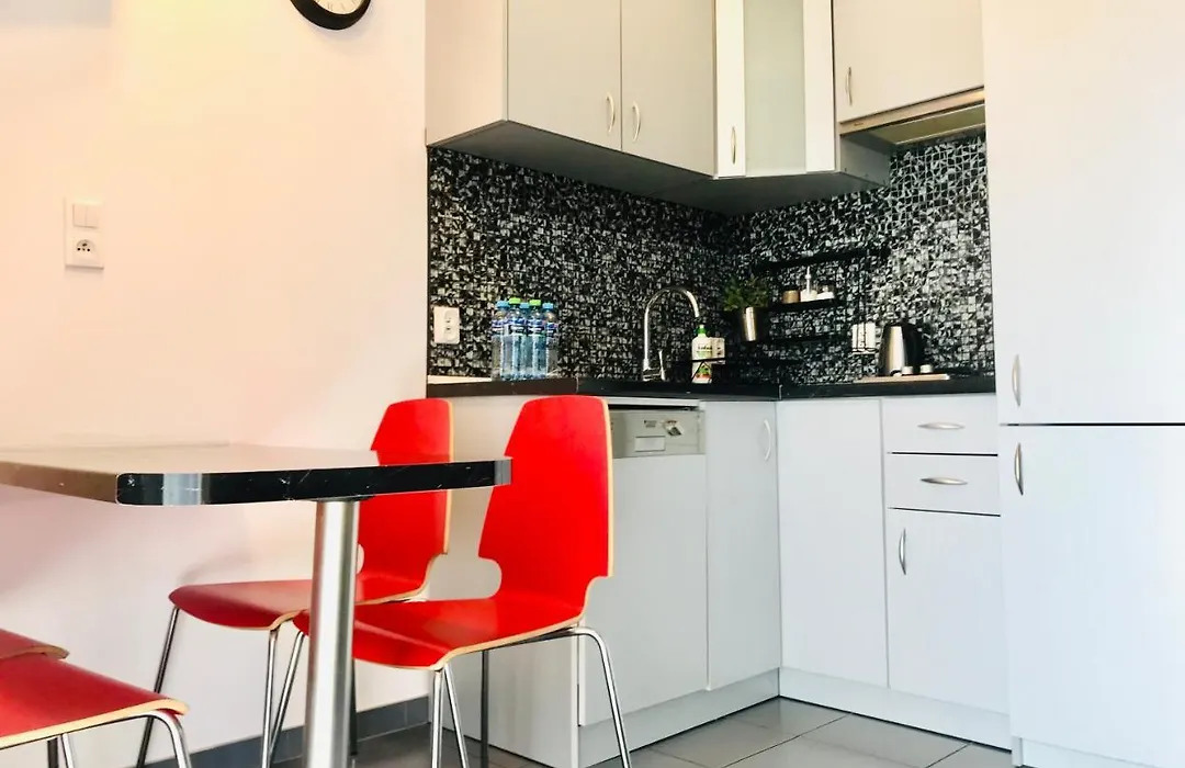 Domki i Apartamenty Całoroczne Koliber-1