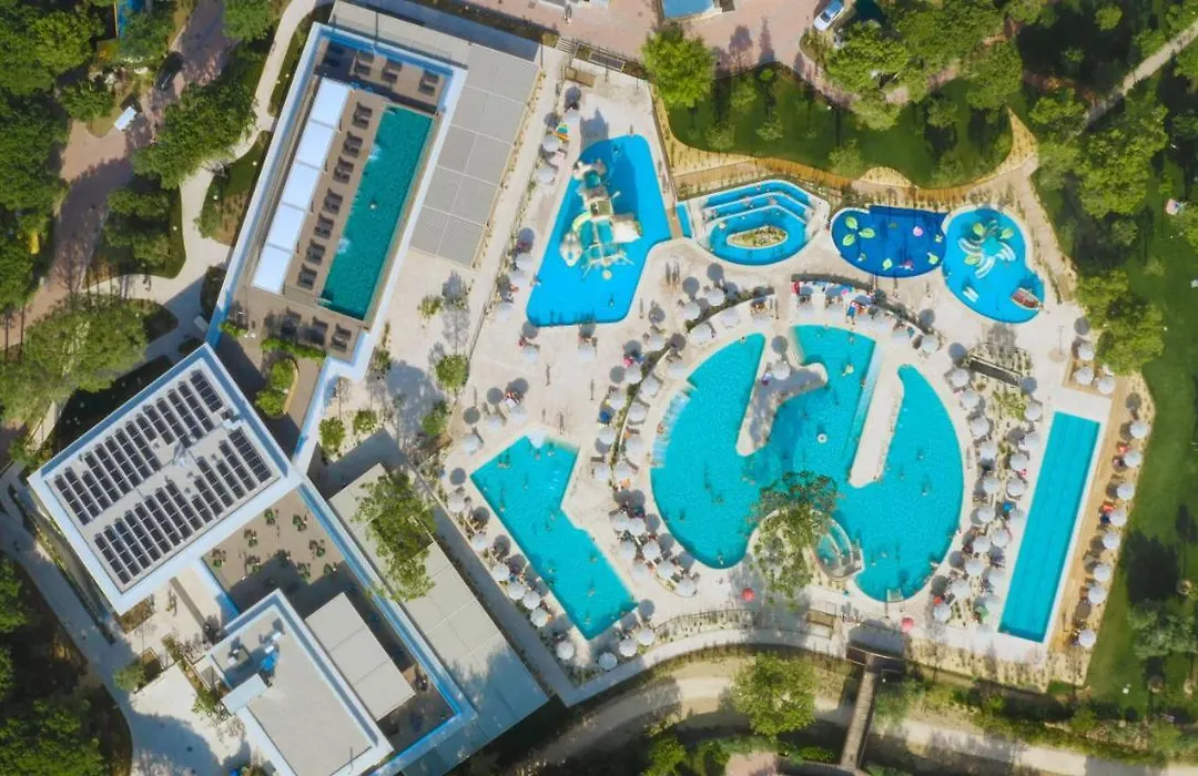 Mediterraneo Camping Village-1