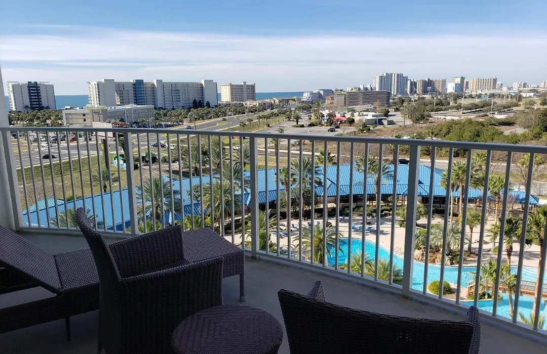 1815 A Slice Of Heaven Destin - Pool & Ocean View-1