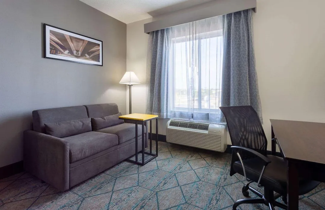La Quinta By Wyndham Columbus West - Hilliard-1