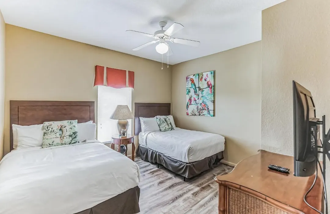 Pirate Ship Resort Condo-1