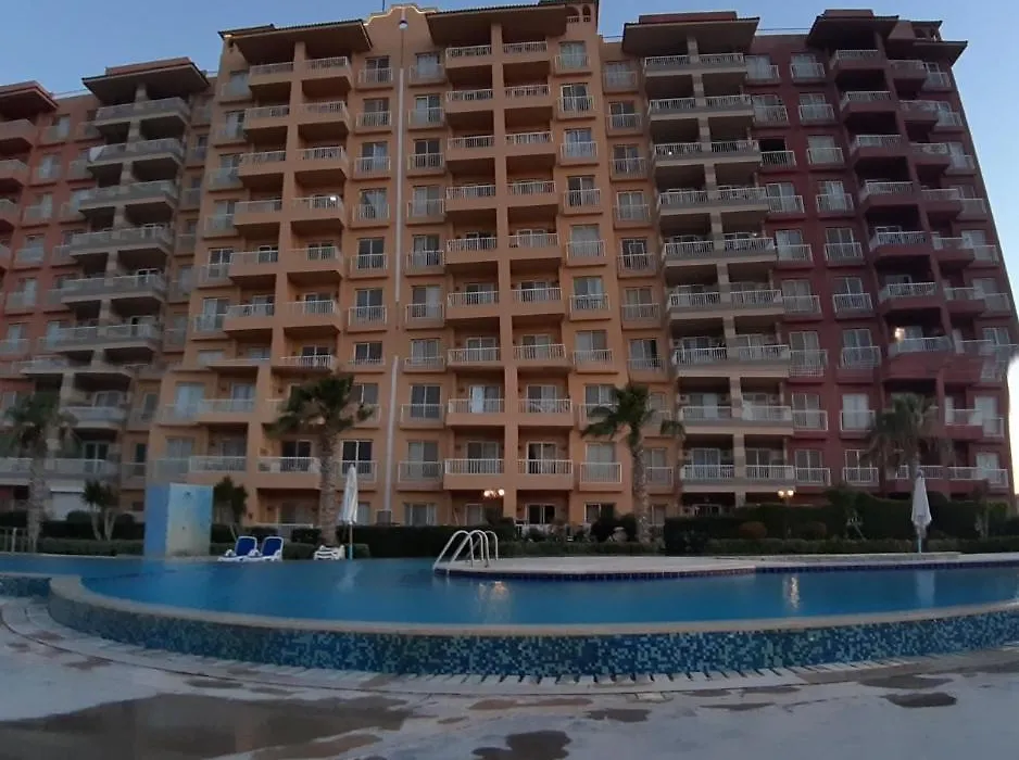 Golf Porto Marina El Alamein - North Cost شاليه فندقي في بورتو جولف مارينا العلمين الجديدة - الساحل الشمالي-1