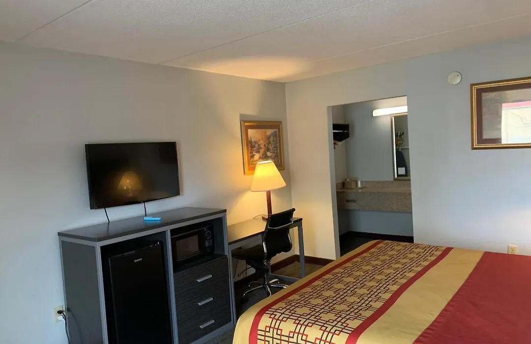 Pigeon Forge Parkway Inn-1