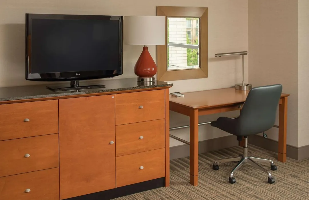 Hilton Vancouver Washington-1