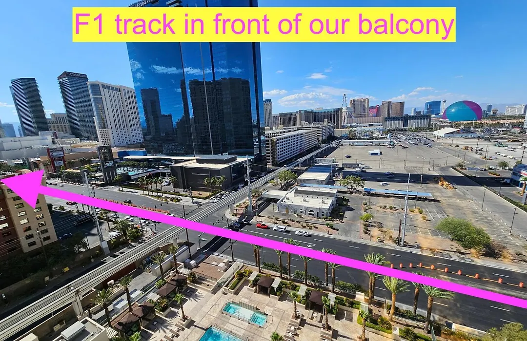 Strip & Sphere View - Separate Living Room - 2 Full Bath - Full Kitchen - Balcony - 900 Sqft - Mgm Signature-1