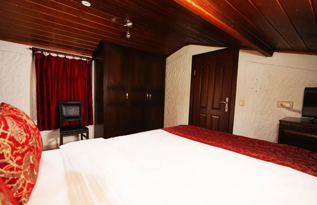Cicerone Lodge Hotel-1