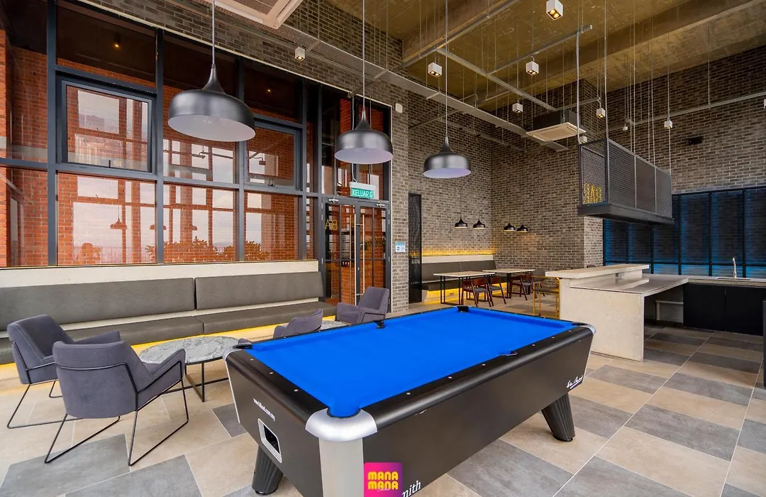 Millerz Square Suite By Kliq-1