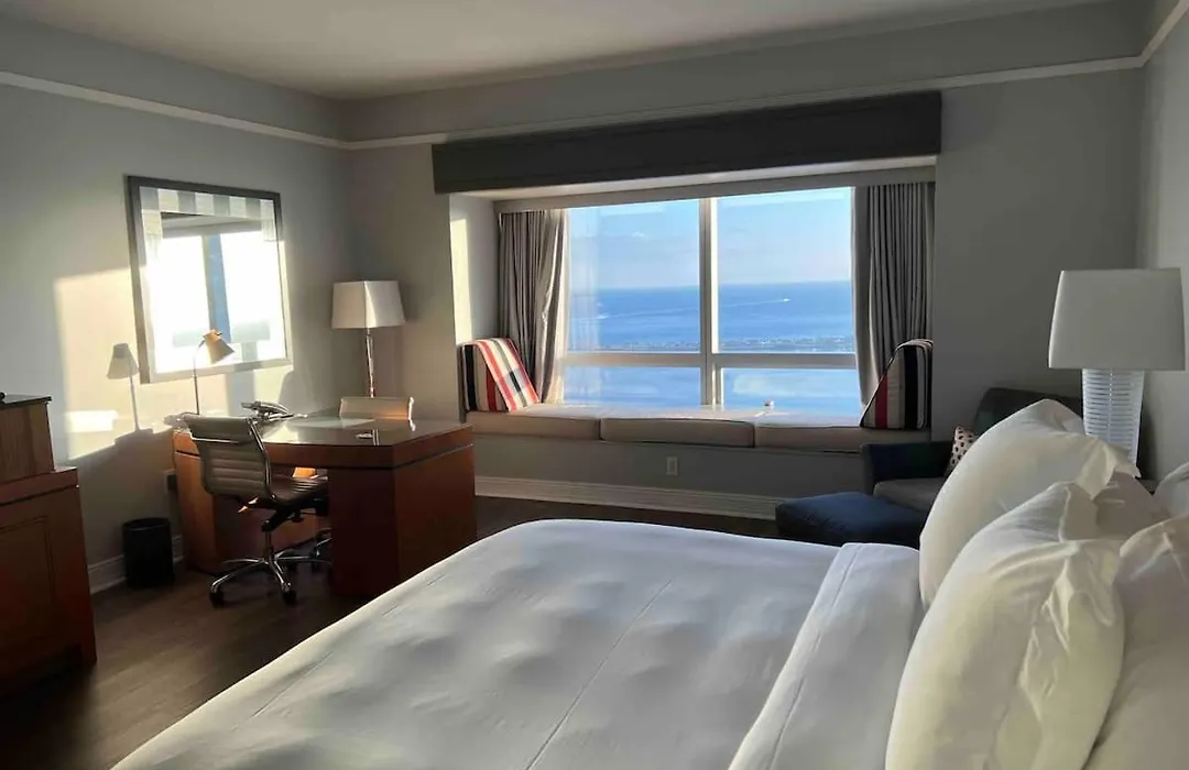 Private Condo Hotel At Four Seasons Brickell-1