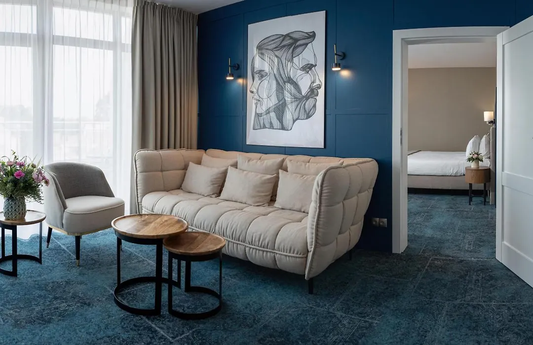 Hotel Szafir-1