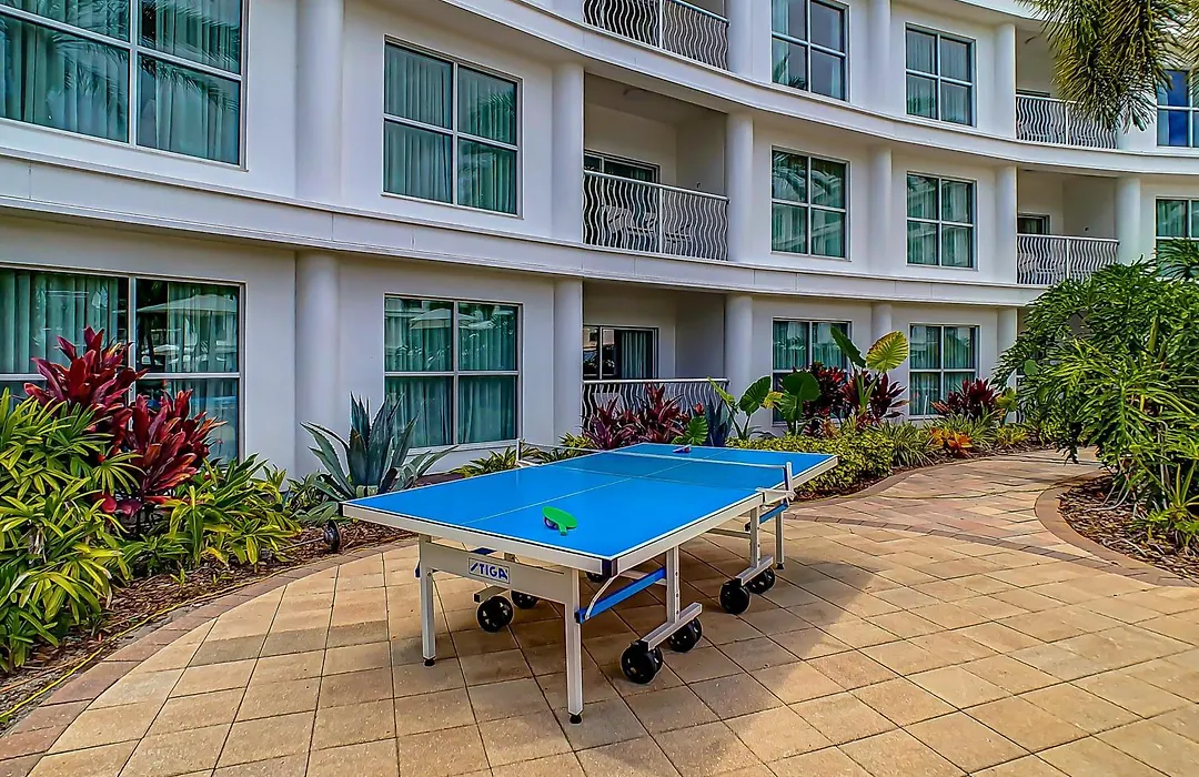 1Bed1Bath Pet Friendly Condo Near Disney-1