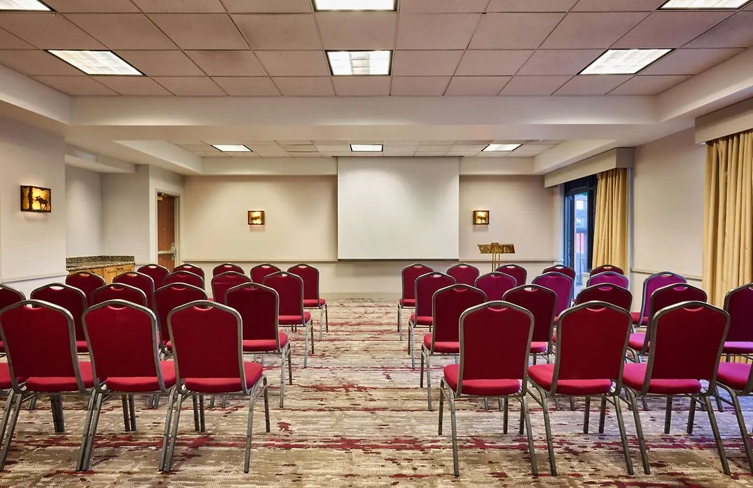 Hilton Garden Inn Anchorage-1