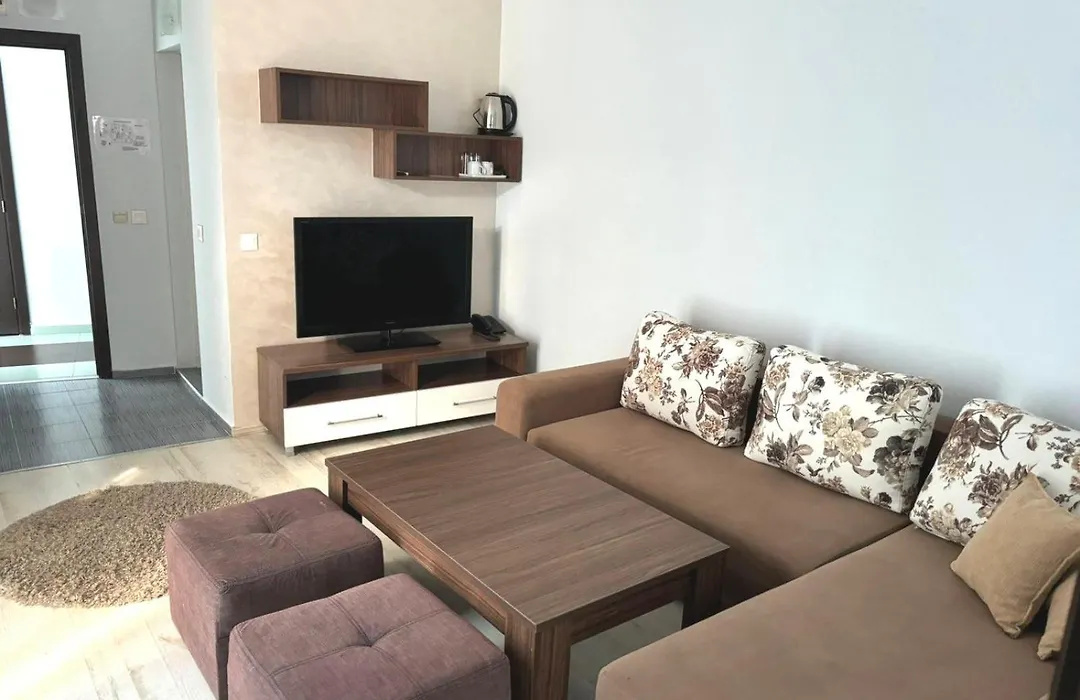 Family Hotel Regata-1