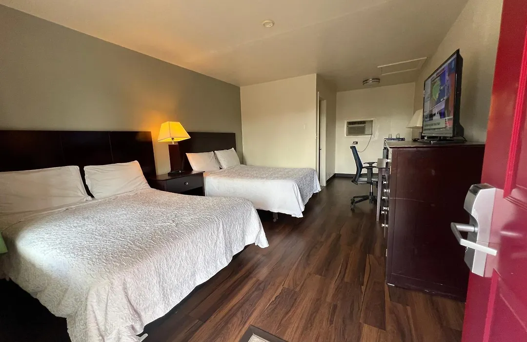 Riverside Motel-1