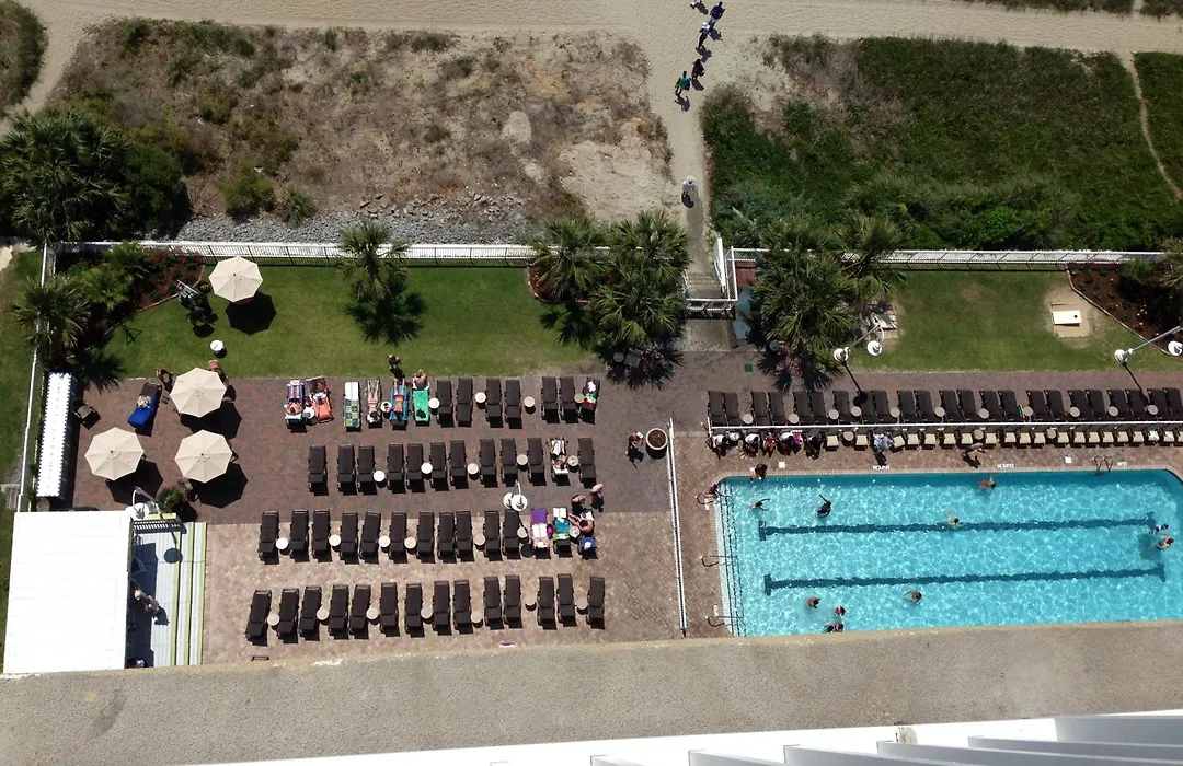 Direct Oceanfront Condos With Best Water Facilities In Paradise Resort-1