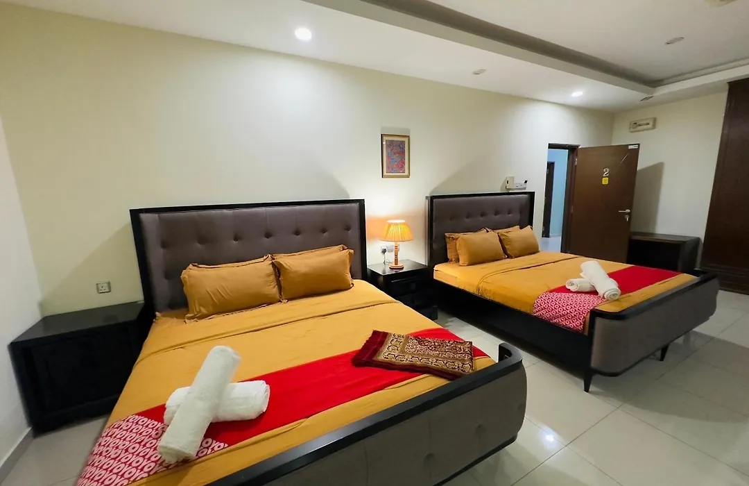 Maxwell Inn-1