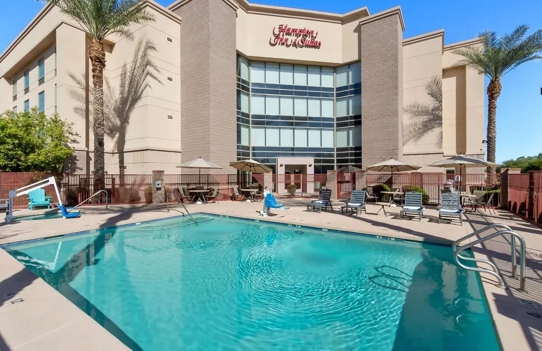 Hampton Inn & Suites Phoenix/Gilbert-1
