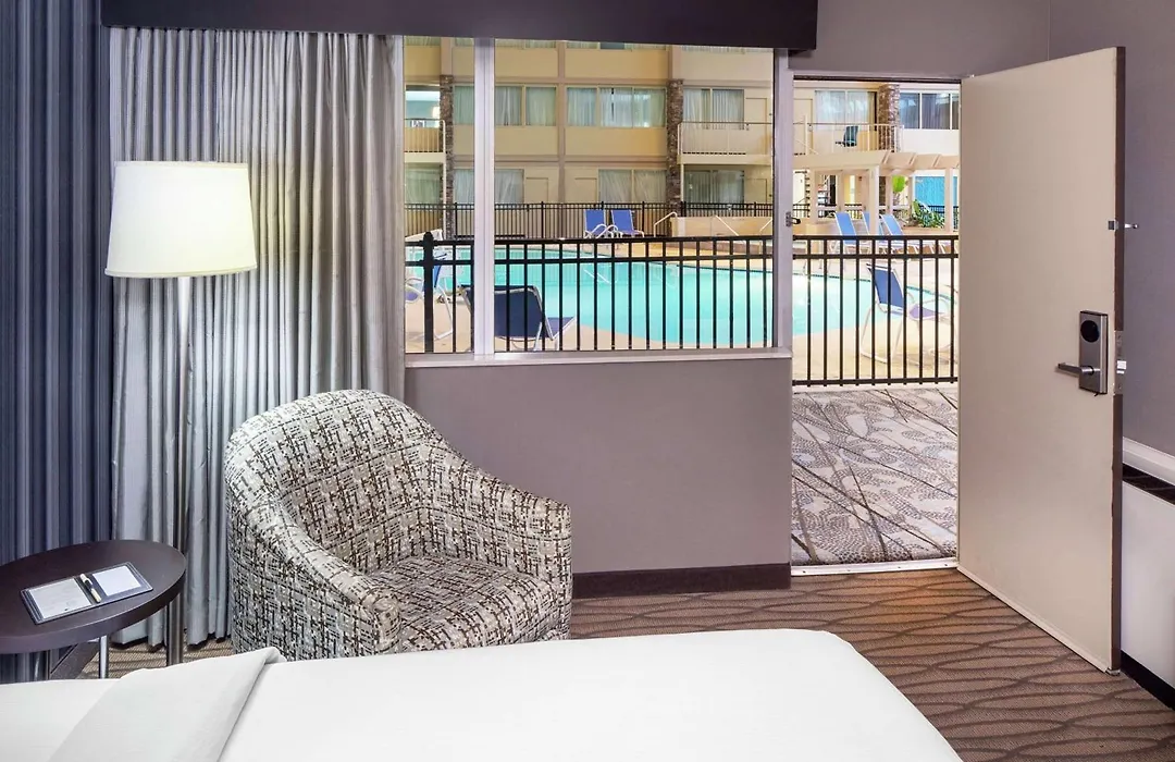 Wyndham Garden Westlake-1