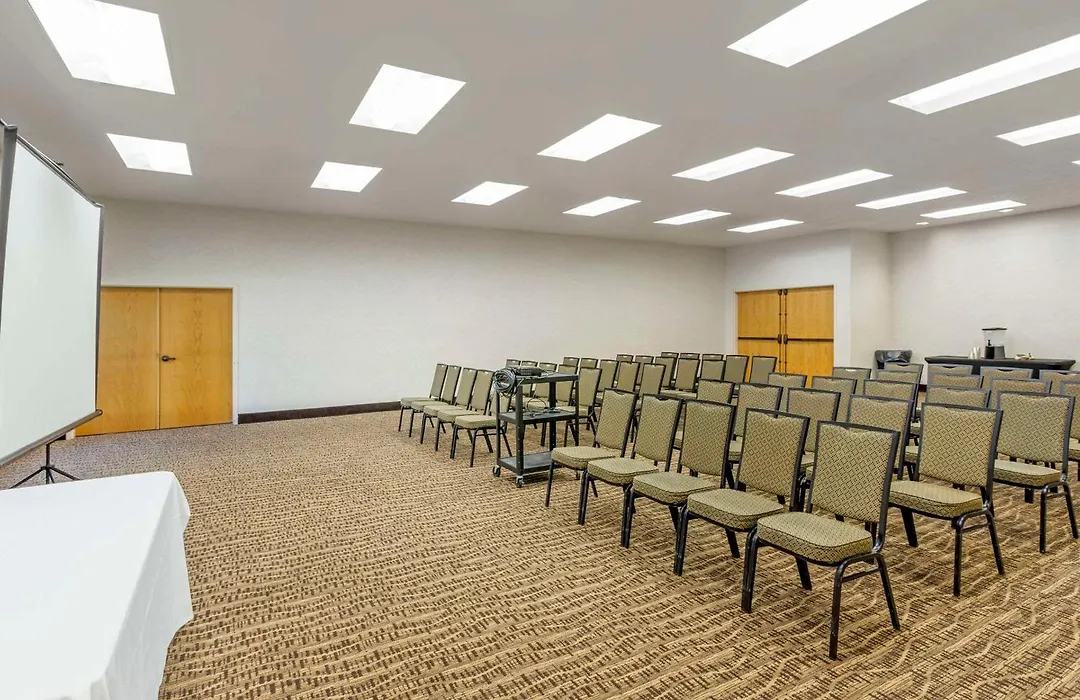 Comfort Suites Ogden Conference Center-1