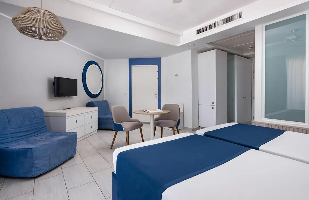 Db Seabank Resort + Spa All Inclusive-1