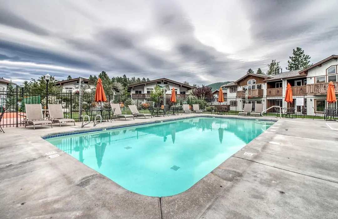 Icicle Village Resort Condo #408-1