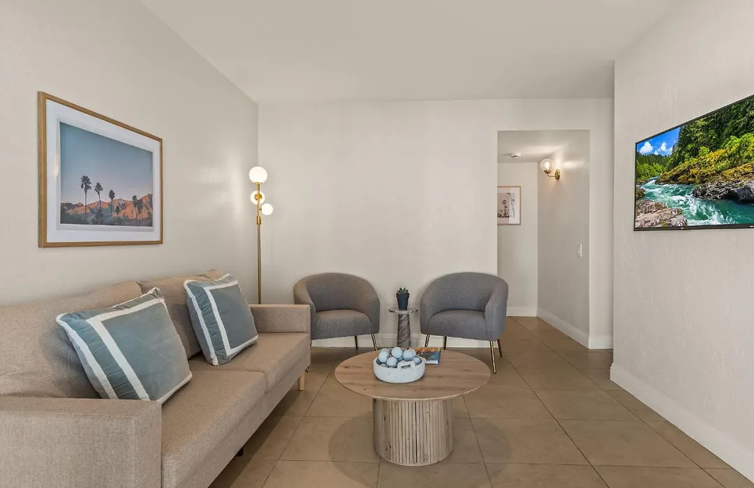 Casa Oliver Hotel & Resort - A Men'S Clothing Optional Resort In Palm Springs-1