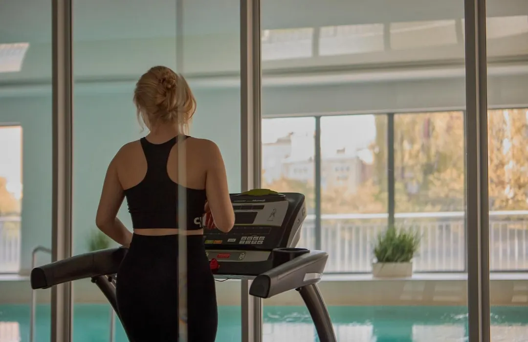 Waterlane Island - Riverview Pool, Spa & Gym By Downtown Apartments-1