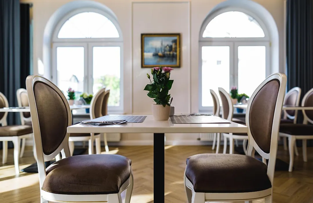 Moris Beach Hotel-1