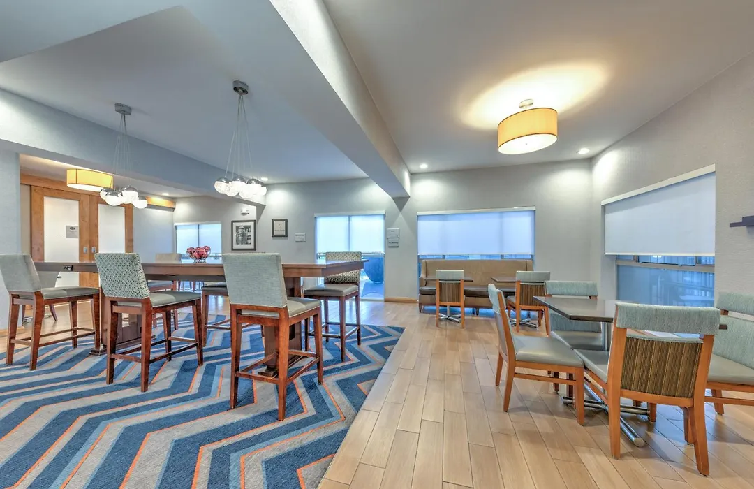 Hampton Inn Phoenix Midtown Downtown Area-1