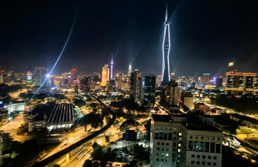 Kl Sentral Dua Sentral Cozy Homestay Apartments By Hollywood Homes #Freecarpark-1