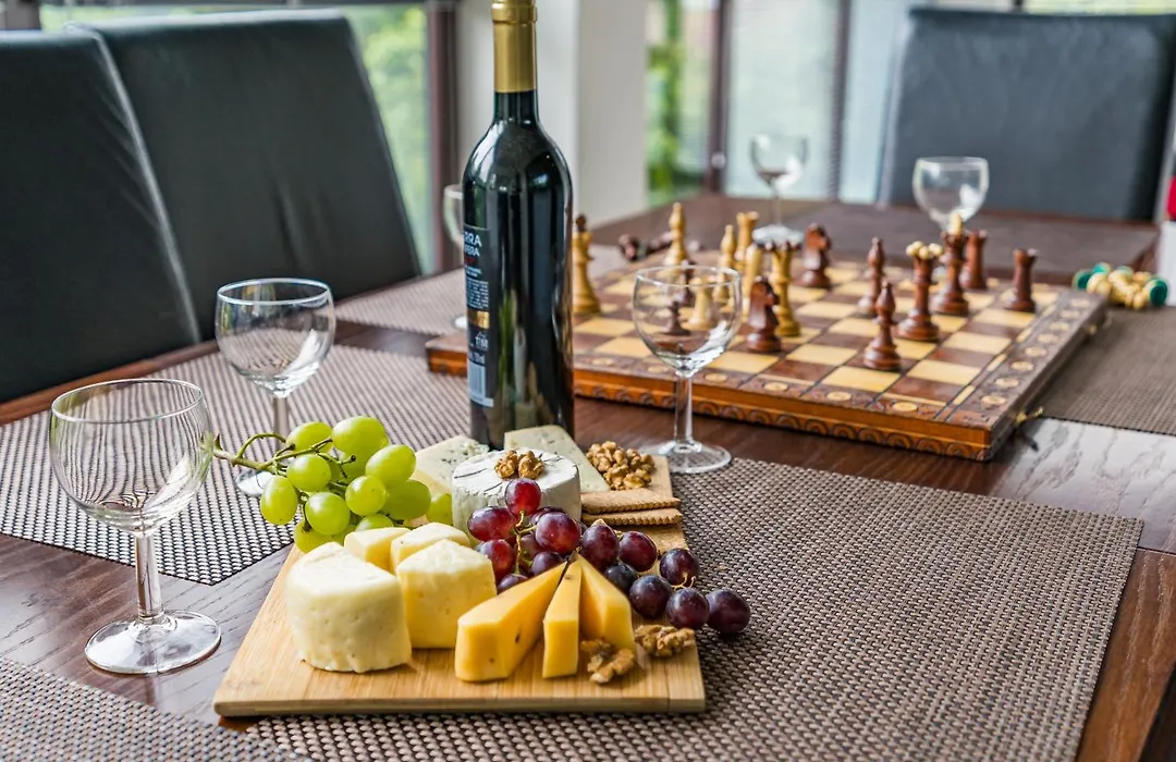 Rezydencja Wind Rose Luxury Aparthotel & Spa- With Private Sauna, Gym, Jacuzzi-1