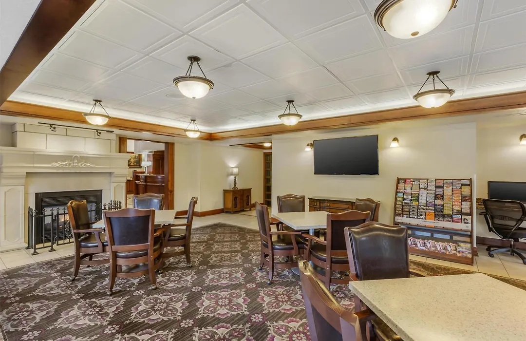 Best Western Plus Greenwell Inn-1